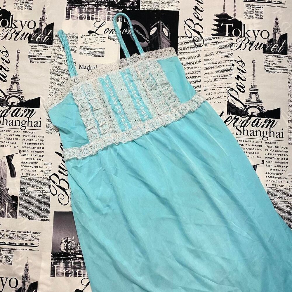 Women's nightgown lingerie slip dress coquette cutecore kawaii 60s 70s vintage